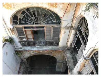 Edificio señorial del siglo XX en La Habana - 1