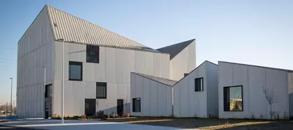 Casa de la Música y el Teatro - 1