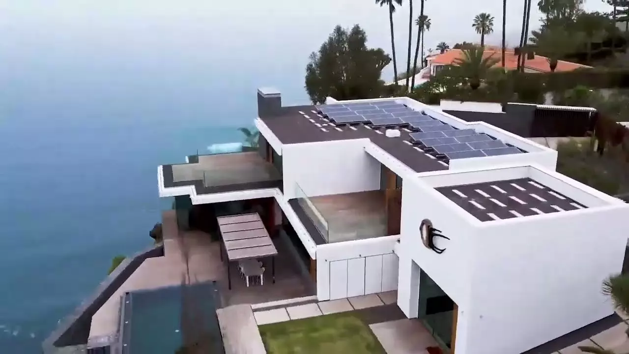 Visita la vivienda Jardín del Sol - 360 drone video thumbnail